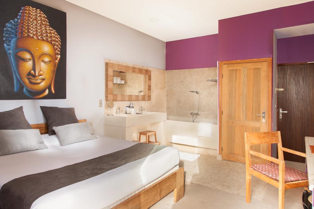 Hotel Restaurant Spa Disini Montpellier Est, The Originals Relais 캐스트리스 외부 사진