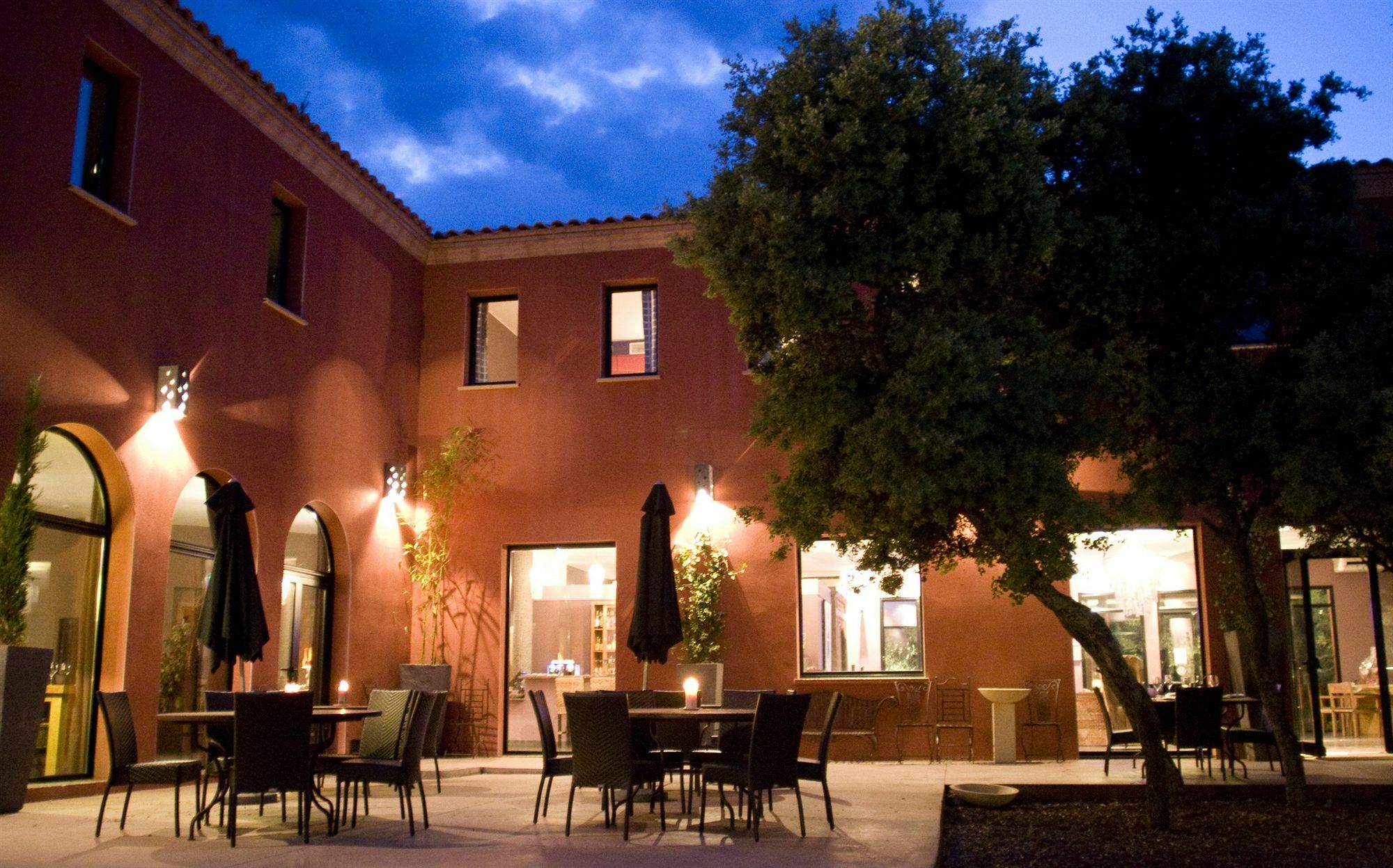 Hotel Restaurant Spa Disini Montpellier Est, The Originals Relais 캐스트리스 외부 사진